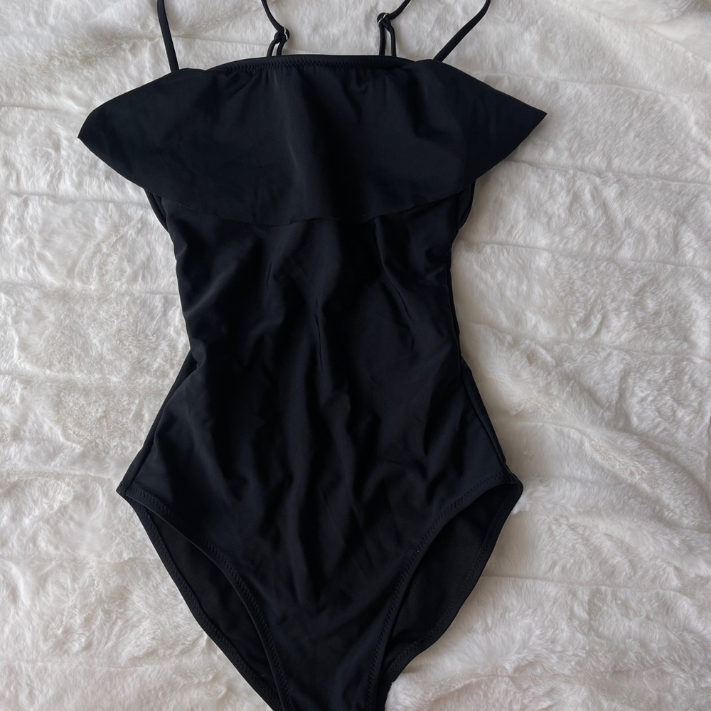 Old Navy black swimsuit (one piece)